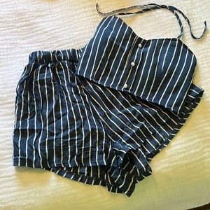 COPY - Blue and crème summer outfit.